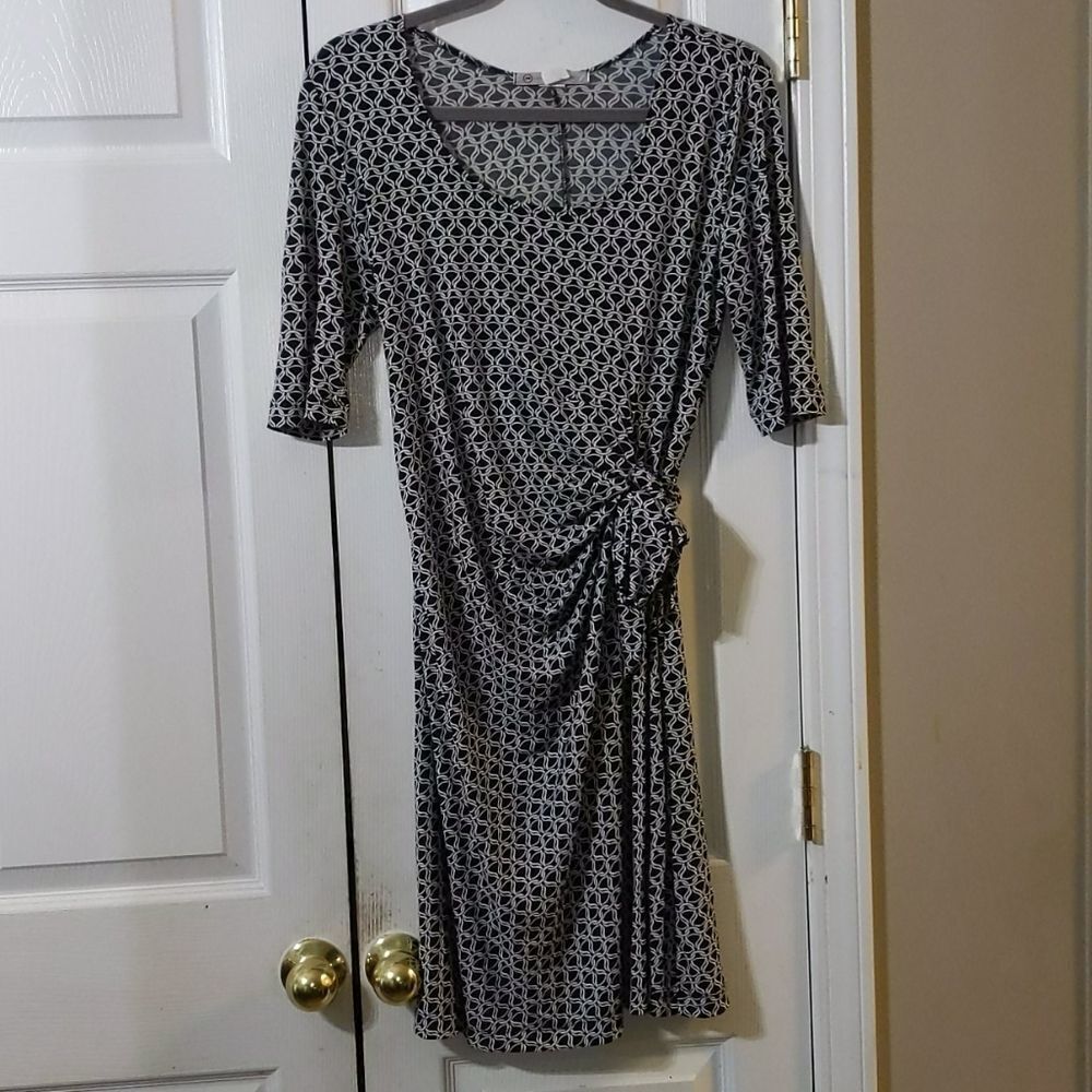 Japanese Weekend maternity  faux wrap dress